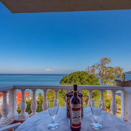 Boutique Seaview Apts