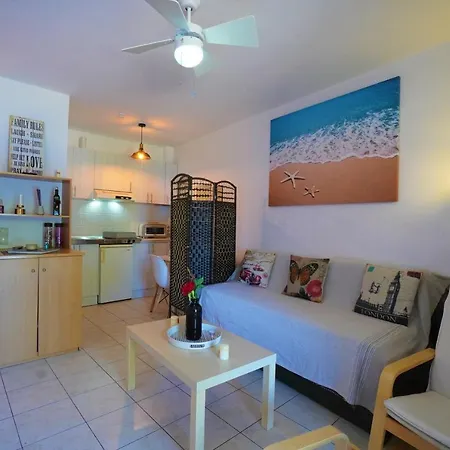 Neptune Niche Apartamento *