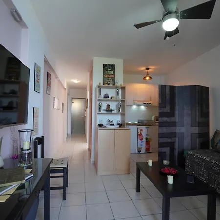 Neptune Niche Apartamento *